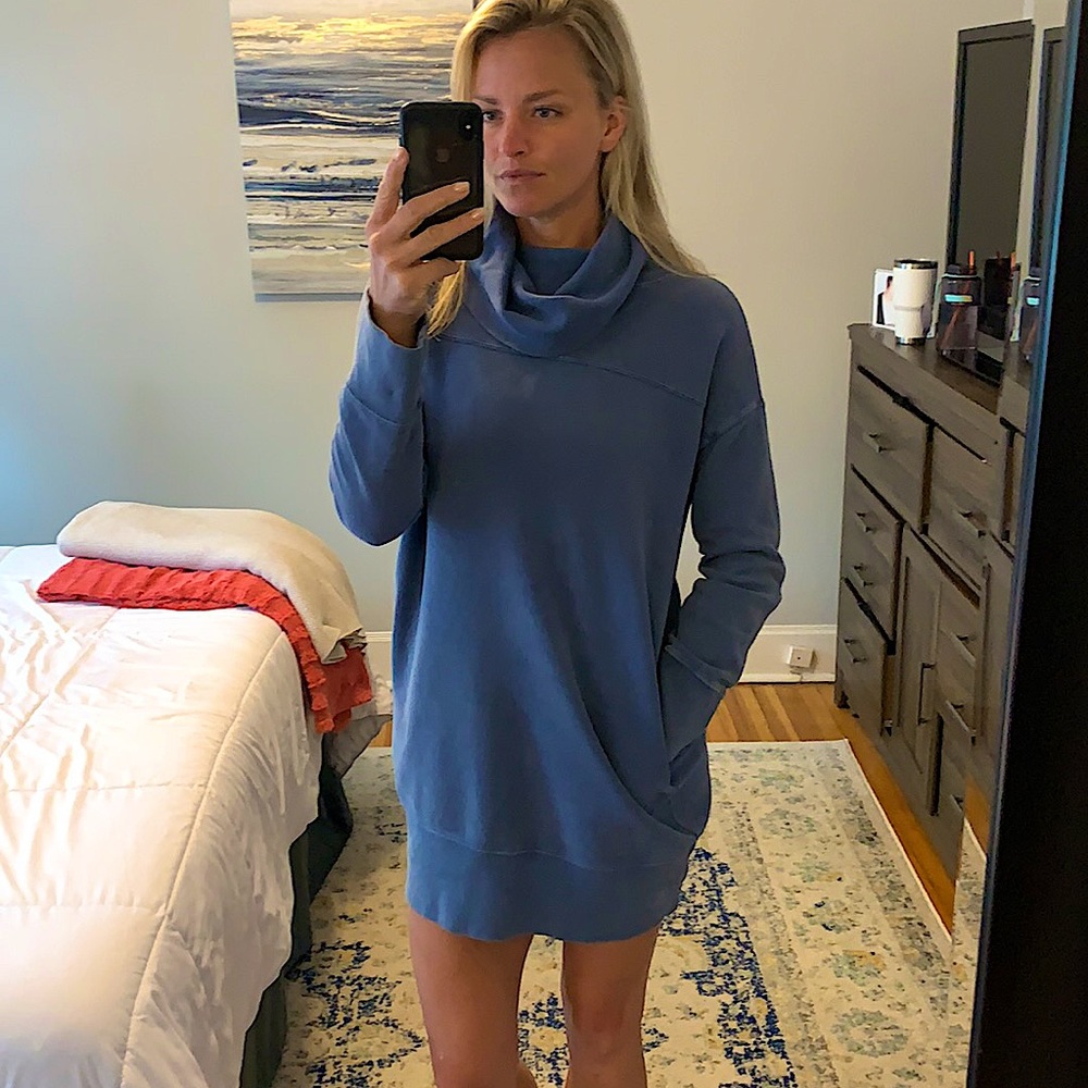 Sweatshirt dress